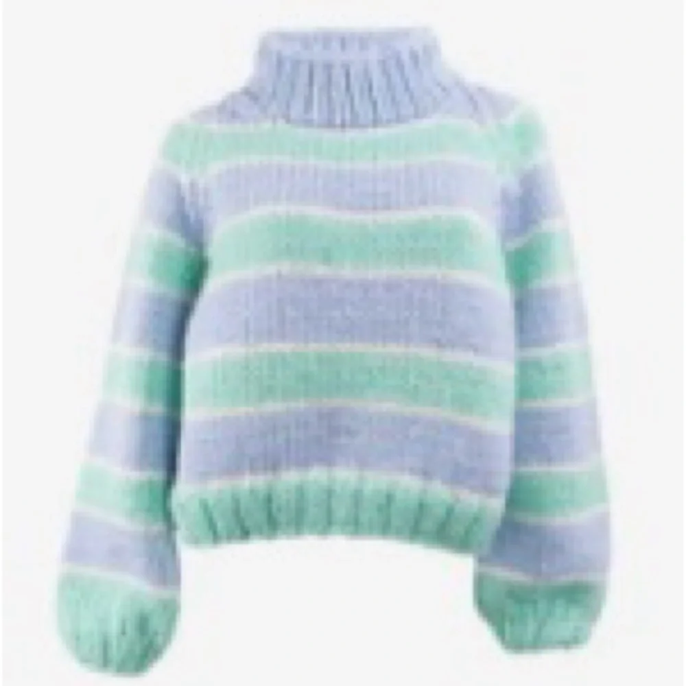 NIB Women’s O/S GOGO Sweaters Stripe Pullover Opal/Blue Bird/Snow - Picture 11 of 11